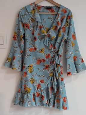 PrettyLittleThing Sky Blue Floral Wrap Mini Dress